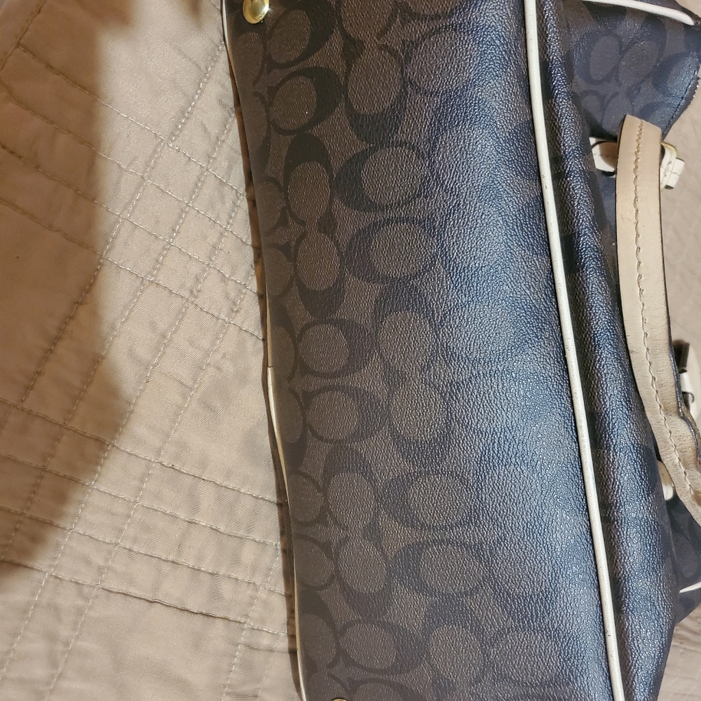 Coach purse authentic